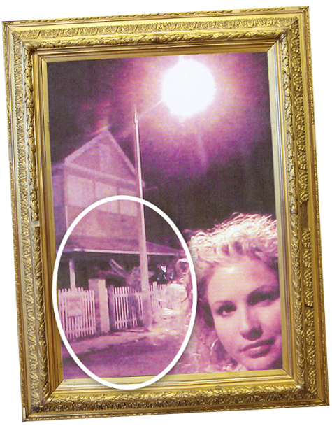 Tour-pic-with-ghost-and-frame Tour-pic-with-ghost-and-frame